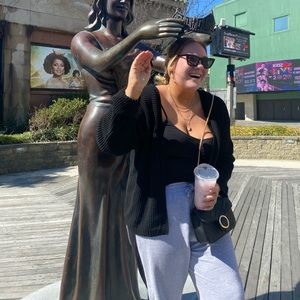 Meet your Posher, Katie